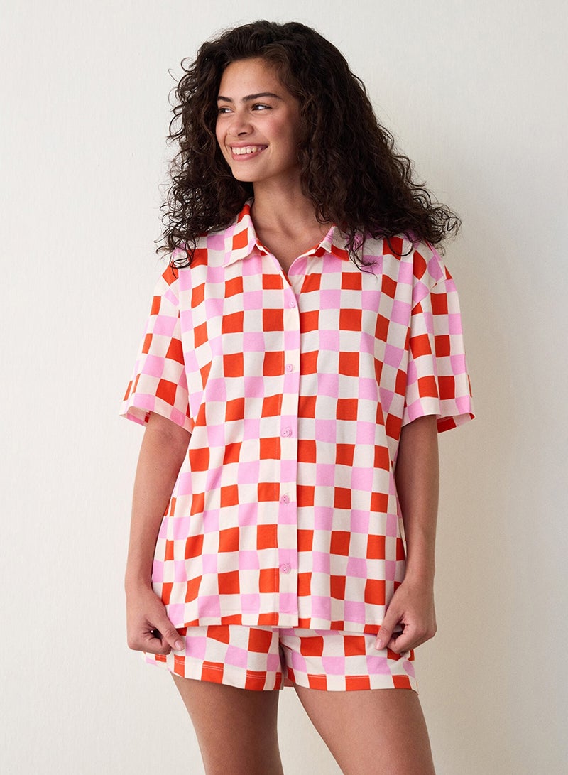 بنتي طقم بيجامة قصير بأزرار وياقة مربعة وأكمام قصيرة - Image 1